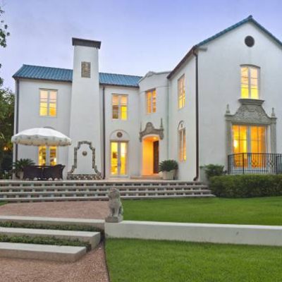 Take a White-Hot Tour of a 1920s Dallas Mediterranean Mansion