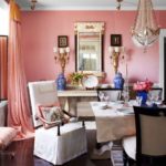 pink-dining-room-silk-drapes-blue-white-chinoiserie