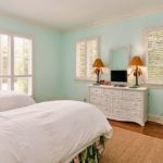 tropical-palm-beach-tree-bamboo-sisal-guest-room-floral