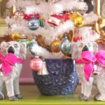blue-and-white-chinoiserie-christmas-staffordshire-dogs-pink-bows