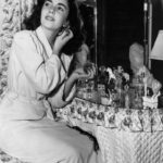 Elizabeth-Taylor-vintage-vanity-perfume-dressing-table