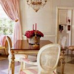 suellen-gregory-pink-striped-dining-room