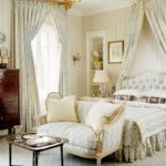 1blue-and-white-cathy-kincaid-chintz-french-furniture