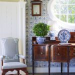 blue-and-white-traditional-living-room-delft-tile