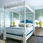 de-gournay-silk-chinoiserie-wallpaper-blue-bedroom
