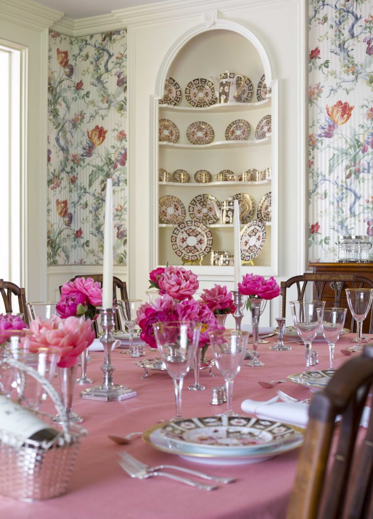 A John F. Staub Home Refreshed by Olasky & Sinsteden