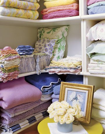 Project Linen Closet Reveal {pretty and organized!} - Fox Hollow