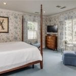 blue-and-white-floral-bedroom-chintz