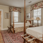 traditional-bedroom-twin-beds