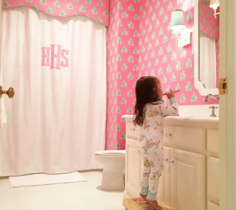 A Glamorous yet Kid-Friendly Dallas Home