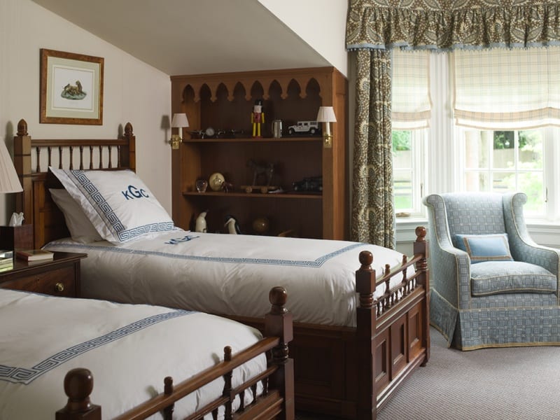 classic-comfort-traditional-boys-bedroom - The Glam Pad
