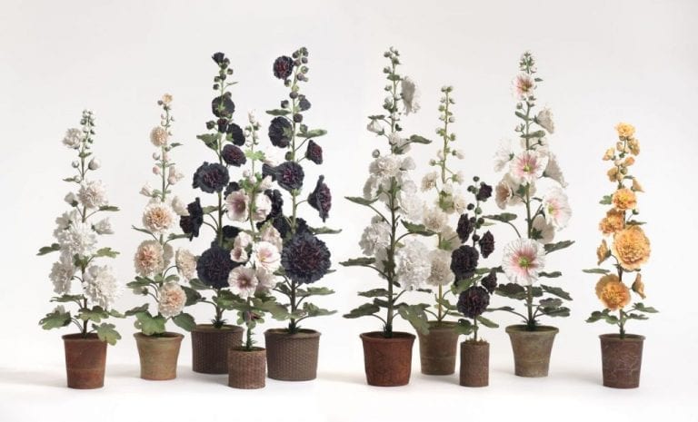 Vladimir Kanevsky’s Exquisite Porcelain Flowers
