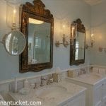 white-marble-bathrooms
