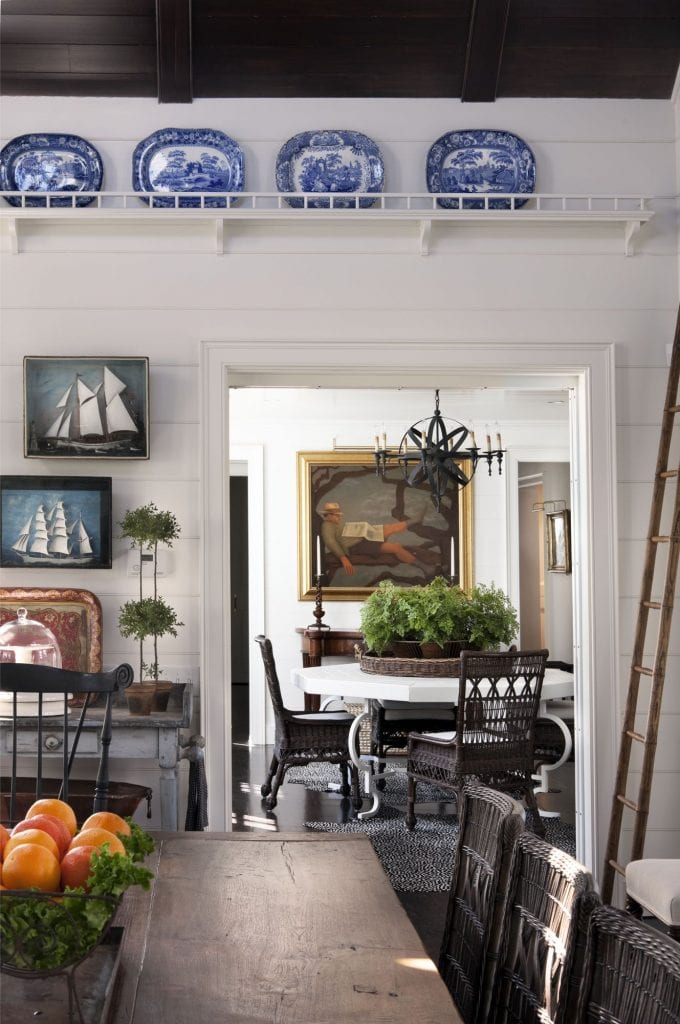 nautical-style-blue-and-white-interiors
