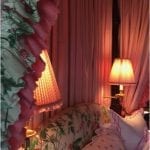 chintz-canopy-bed-porthault-sheets