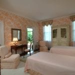 peach-floral-bedroom