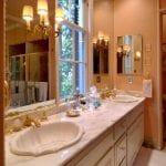 traditional-marble-bathroom-brass-gold-accents
