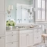 white-classic-marble-bathroom-luxury-classic