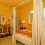 yellow-canopy-bed