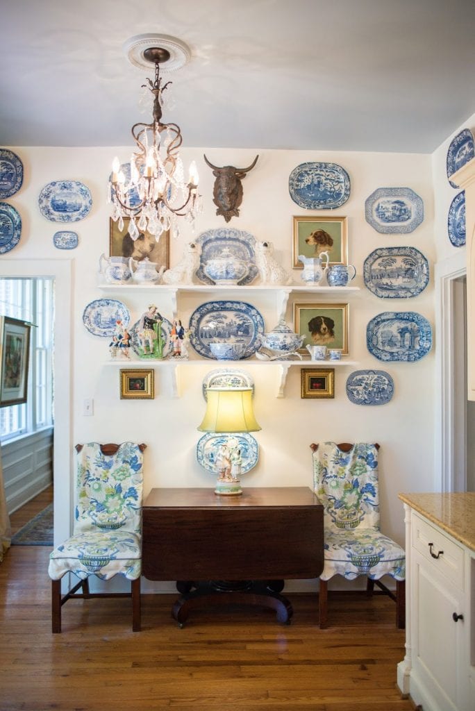 blue-white-chinoiserie-plates-dog-paintings-gallery-wall-staffordshire-antique