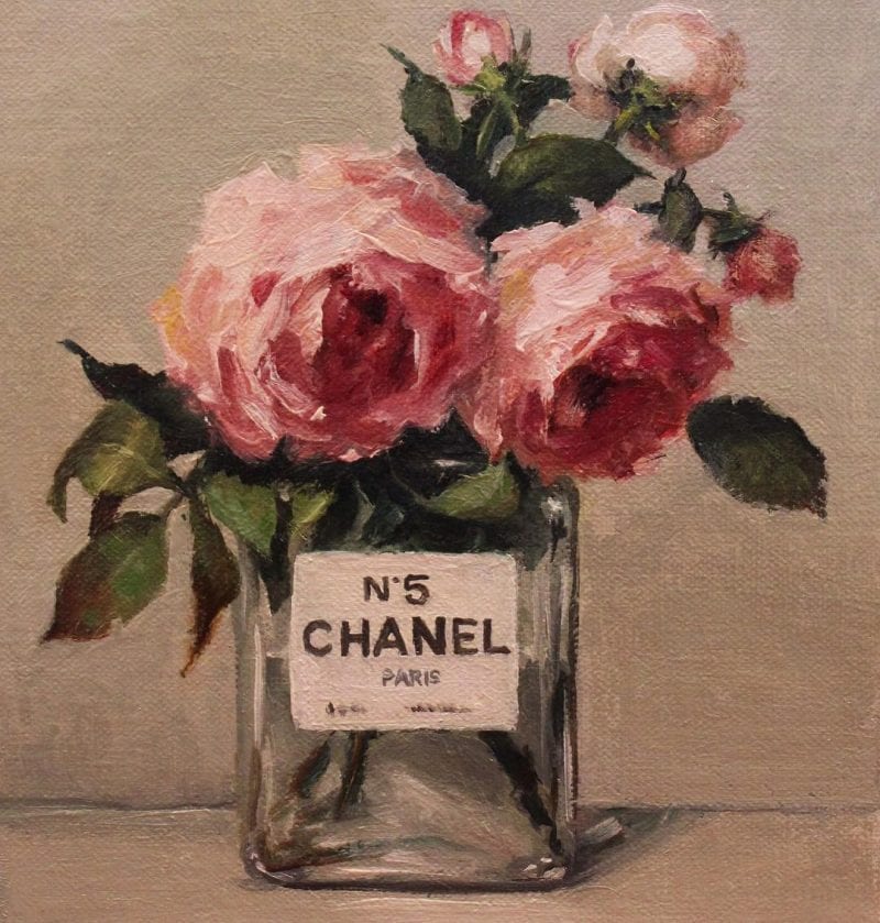 chanel-number-no-5-five-perfume-bottle-vase-roses - The Glam Pad