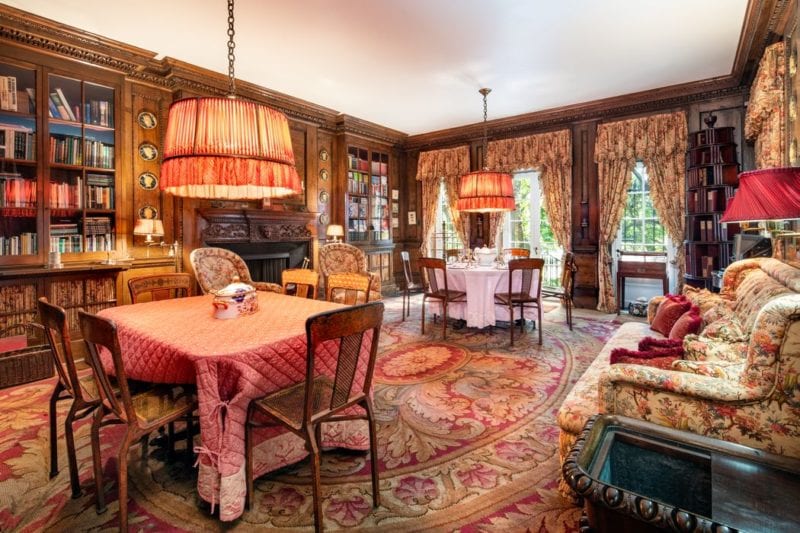 dining-room-library-floral-renzo-mongiardino-1-sutton-place-for-sale-sothebys