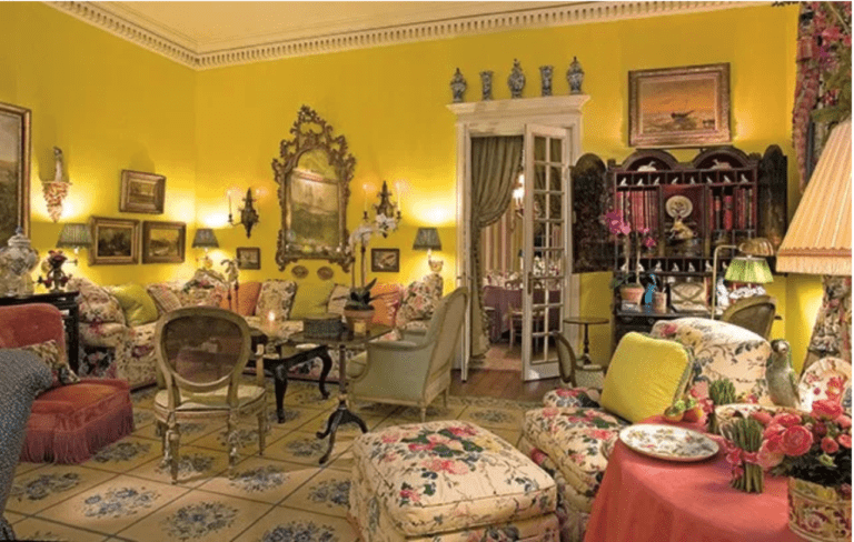 An Elegant Mario Buatta–Designed Home in Manila