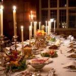 formal-traditional-white-linen-tablecloth-thanksgiving-dinner
