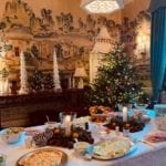 english-christmas-dinner-beautiful-elegant-dining-room-traditional-classic