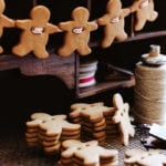 gingerbread-men-garland-christmas
