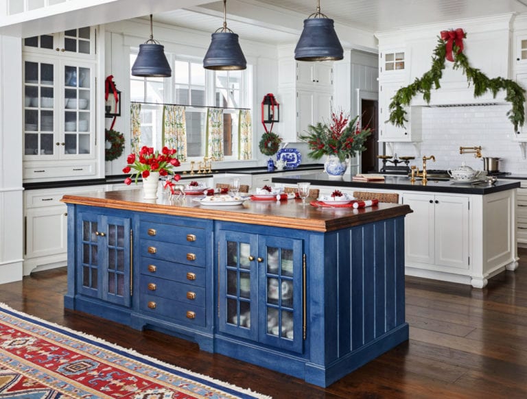 35 Christmas Kitchens and 55 Hostess Gift Ideas