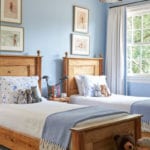 blue-childrens-rooms-twin-beds