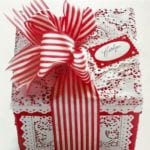 carolyne-roehm-valentine-present-gift-wrap