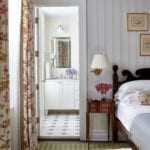 english-style-bedroom-chintz-mahogany-antique-side-table-bathroom