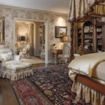 bedroom-canopy-bed-floral-chintz
