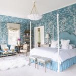 meg-braff-long-island-master-bedroom-veranda-schumacher-wallpaper-blanc-de-chine-blue-white-glamorous-elegant-aerin-visual-comfort