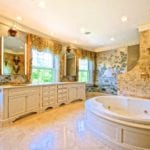 gracie-wallpaper-bathroom-oval-tub-curved-wall