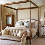 traditional-home-neutral-bedroom-beige-blue