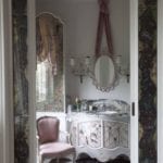 nicky-haslam-bathroom