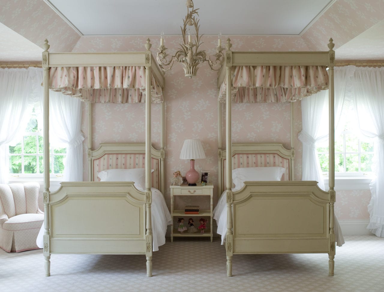 Pink Canopy Twin Beds Girl Bedroom, Pink Twin Canopy Bed