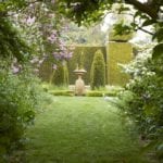 wardington-manor-english-countryside-oxfordshire-CUTTING GARDEN ENTRANCE Formal hedges