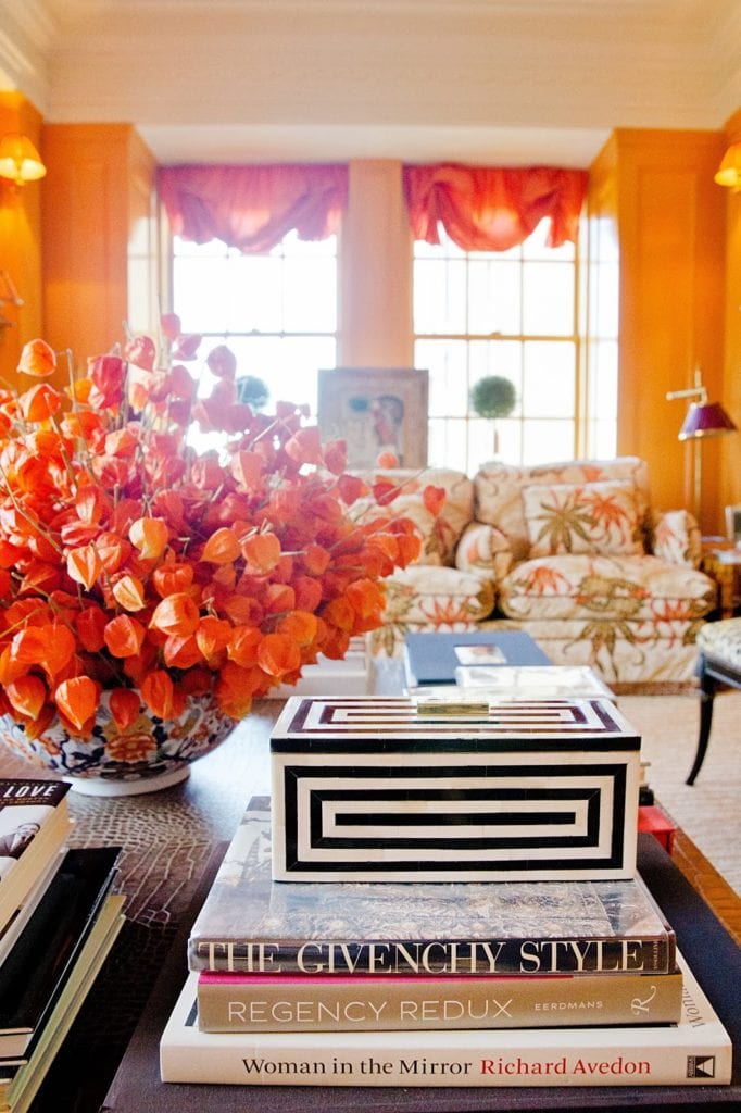 Tory Burch daniel romualdez orange living room new york apartment - The  Glam Pad