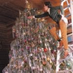 carolyne-roehm-christmas-tree-tinsel-retro-vintage-antique-style-timeless