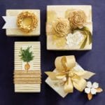 Golden-Holiday-Gift-Wrap-Ideas-ribbons-bows-wreaths-flowers-gilt