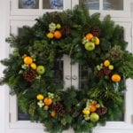 carolyne-roehm-christmas-fruit-wreath-apples-oranges-grapes-lemons-pinecones