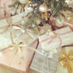 pink-christmas-tree-presents-elegant-ribbons-gold-ivory-silver