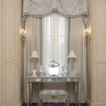 bed_make-up_table-dressing-vanity-mirrored-sconces-crytal-venetian-elegant-hollywood-regency-glamour