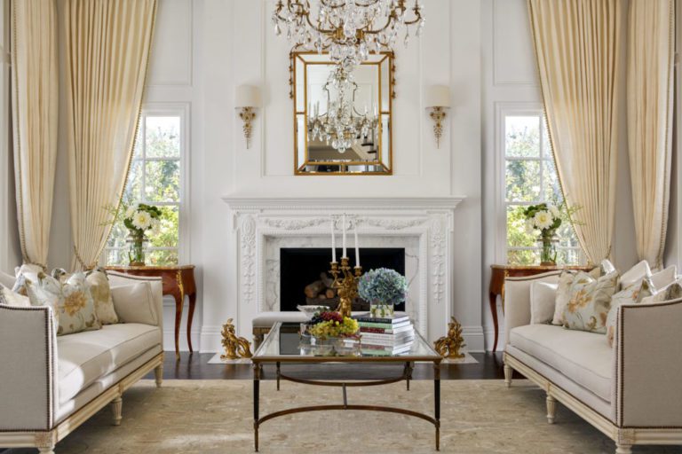 An Elegant Beach House by Barclay Butera