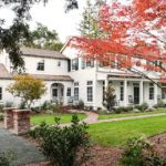 Traditional-Southern-Colonial-Revival-Home-in-Atherton-California-by-Tim-Barber-Ltd-Architecture-and-Artistic-Designs-for-Living-Tineke-Triggs
