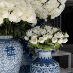 blue-and-white-chinoiserie-vases-chinese-export-ginger-jars-roses-vases